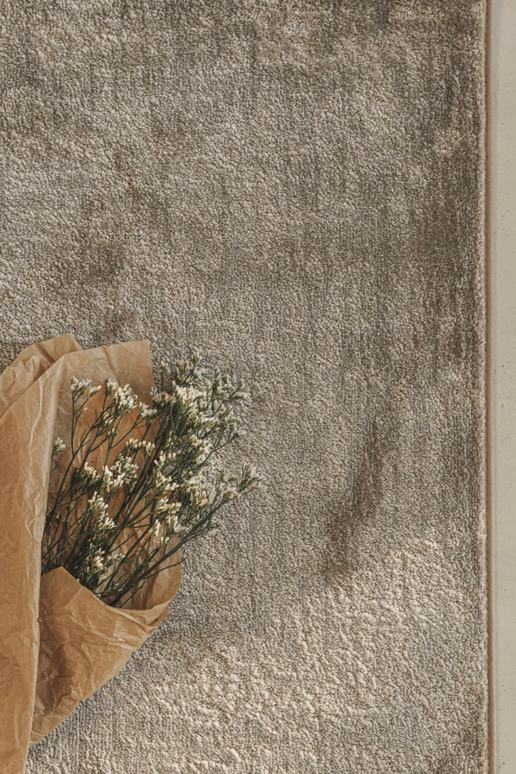 Basaltti (beige 80x200 cm matto)