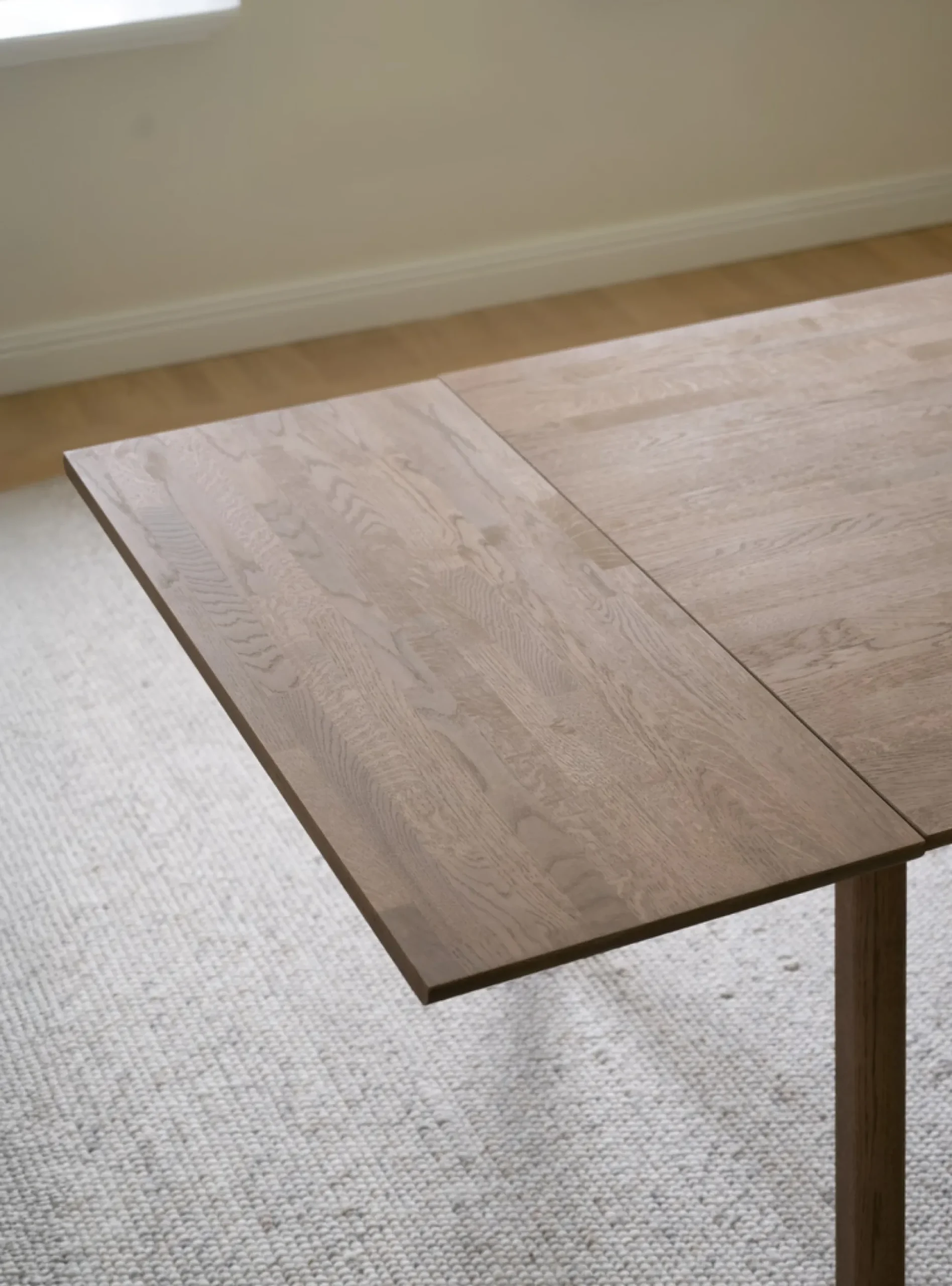 Clapperton (jatkopala 45x95 hiekka tammi)