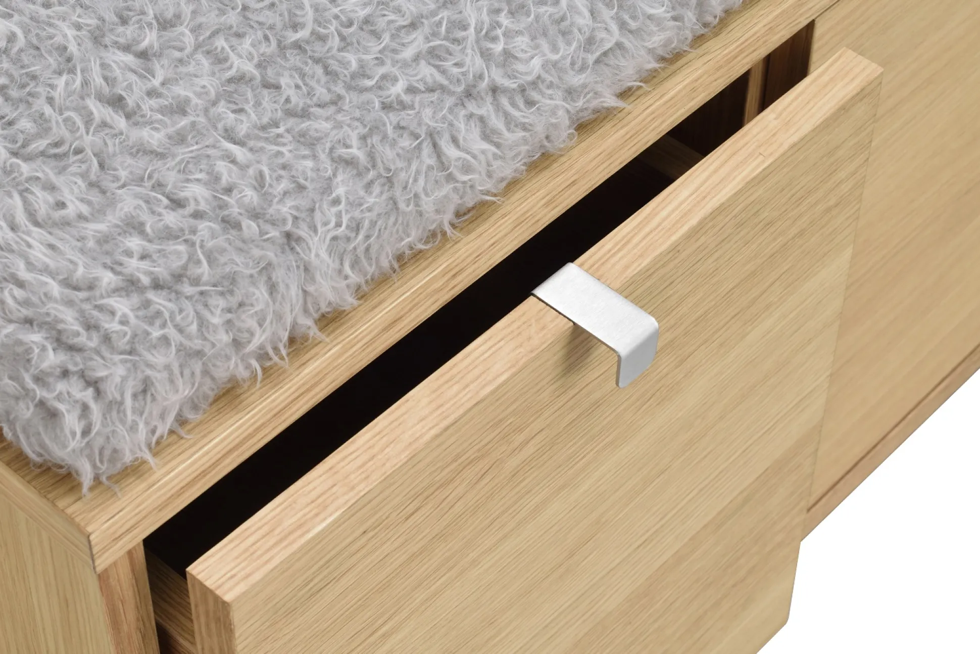 Confetti (penkki 3ltk öljytty tammi/harmaa lampaankarvajäljitelmä)
