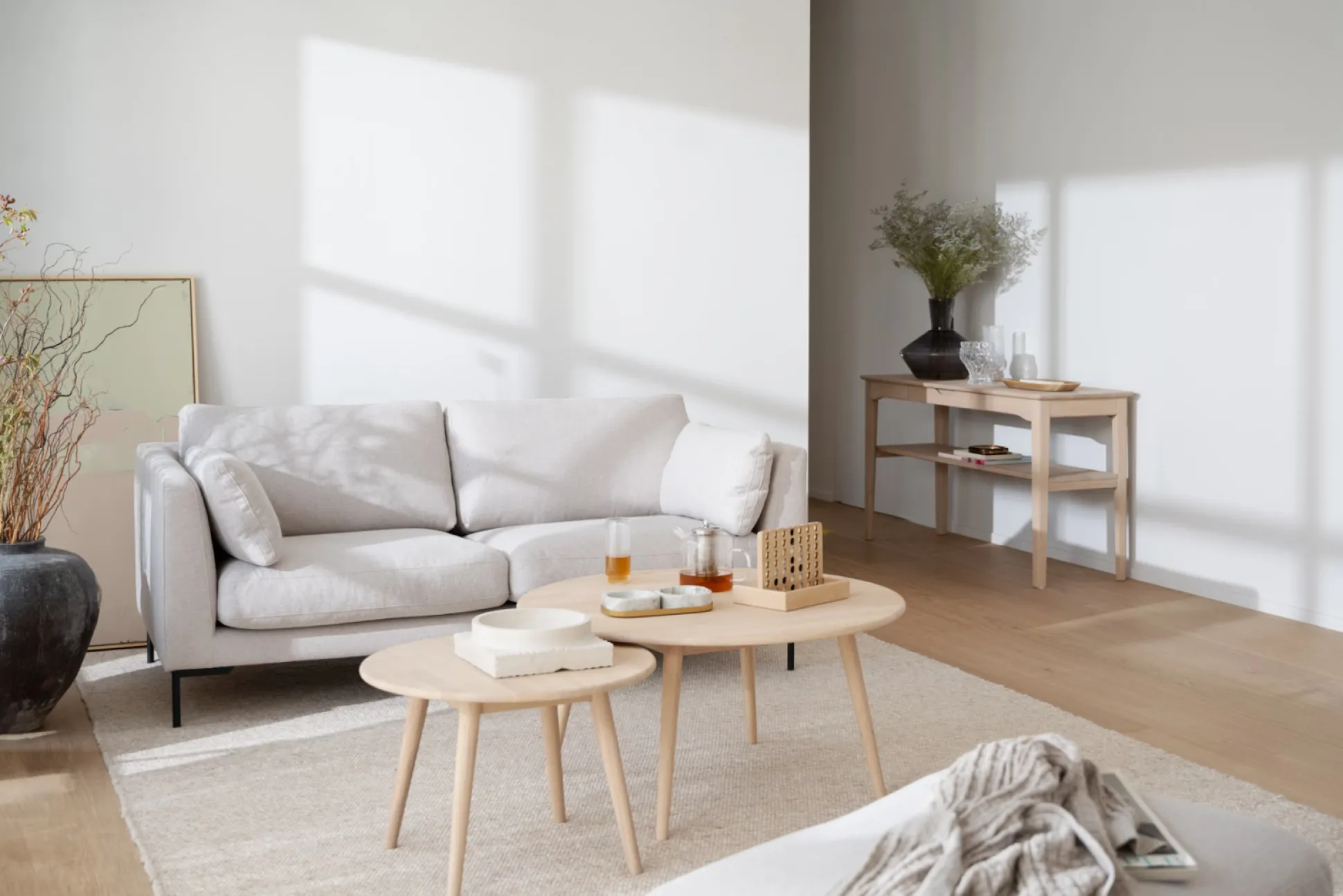 Corwin (2, 5-ist. sohva vaalea beige kangas rita 1)