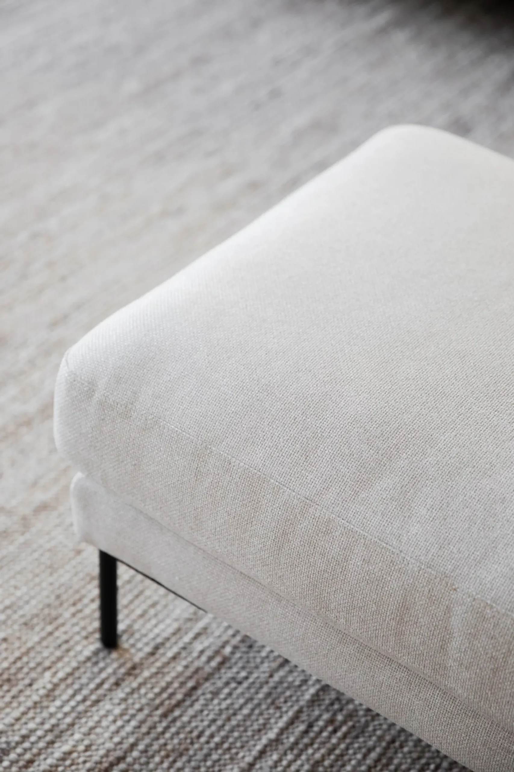 Corwin (rahi vaalea beige kangas rita 1)