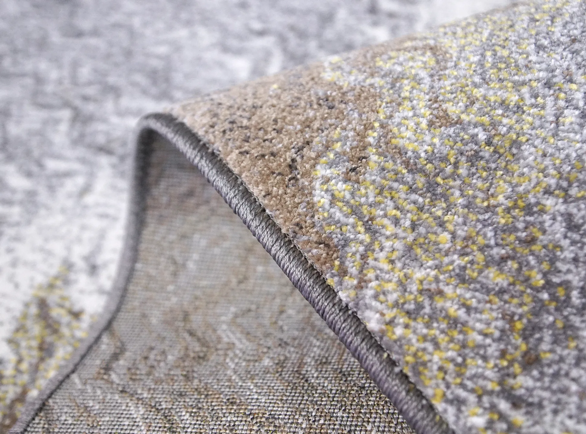 Fiamma (matto 160x230cm harmaaruskea)
