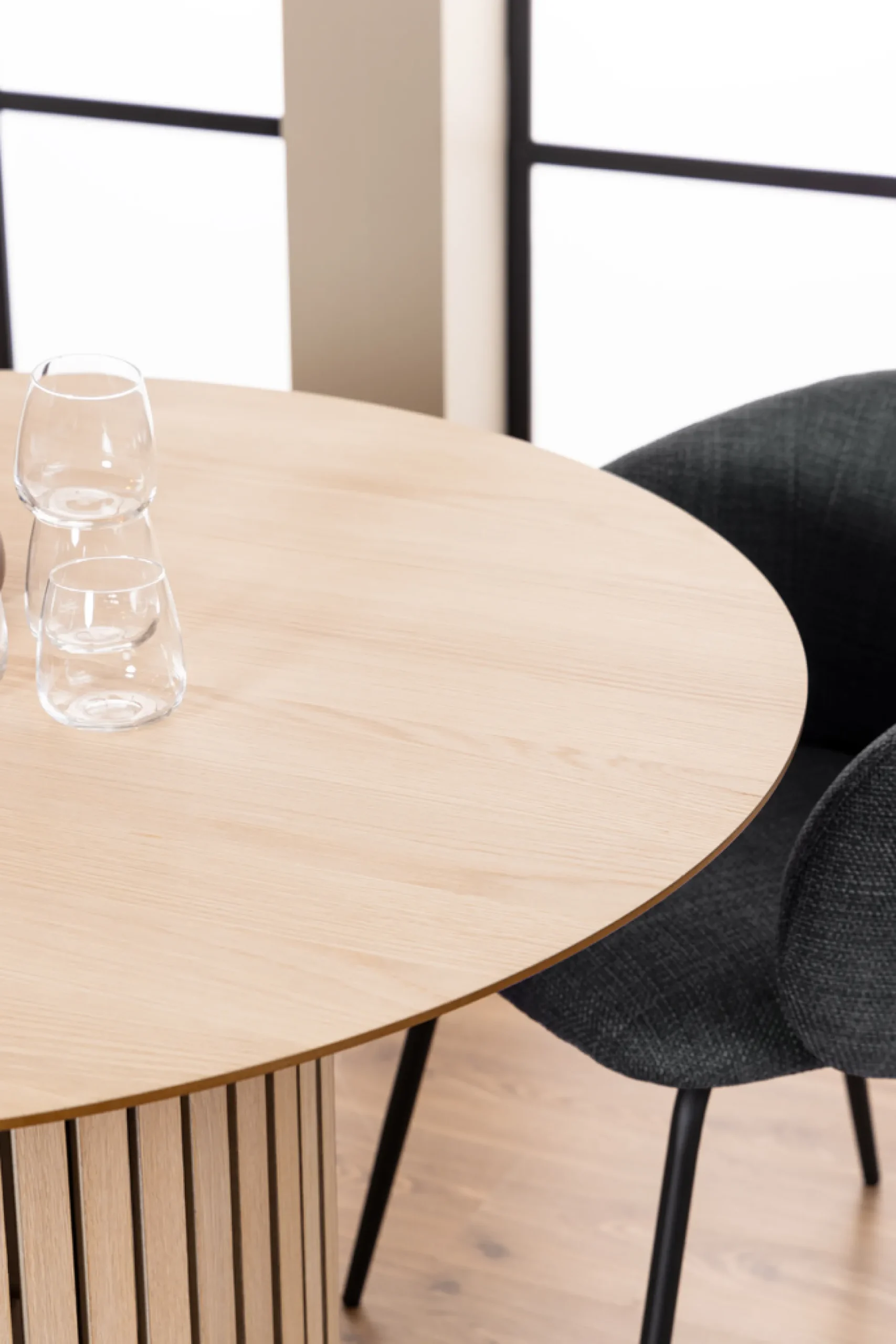 Linley (ruokapöytä pyöreä 120 cm)