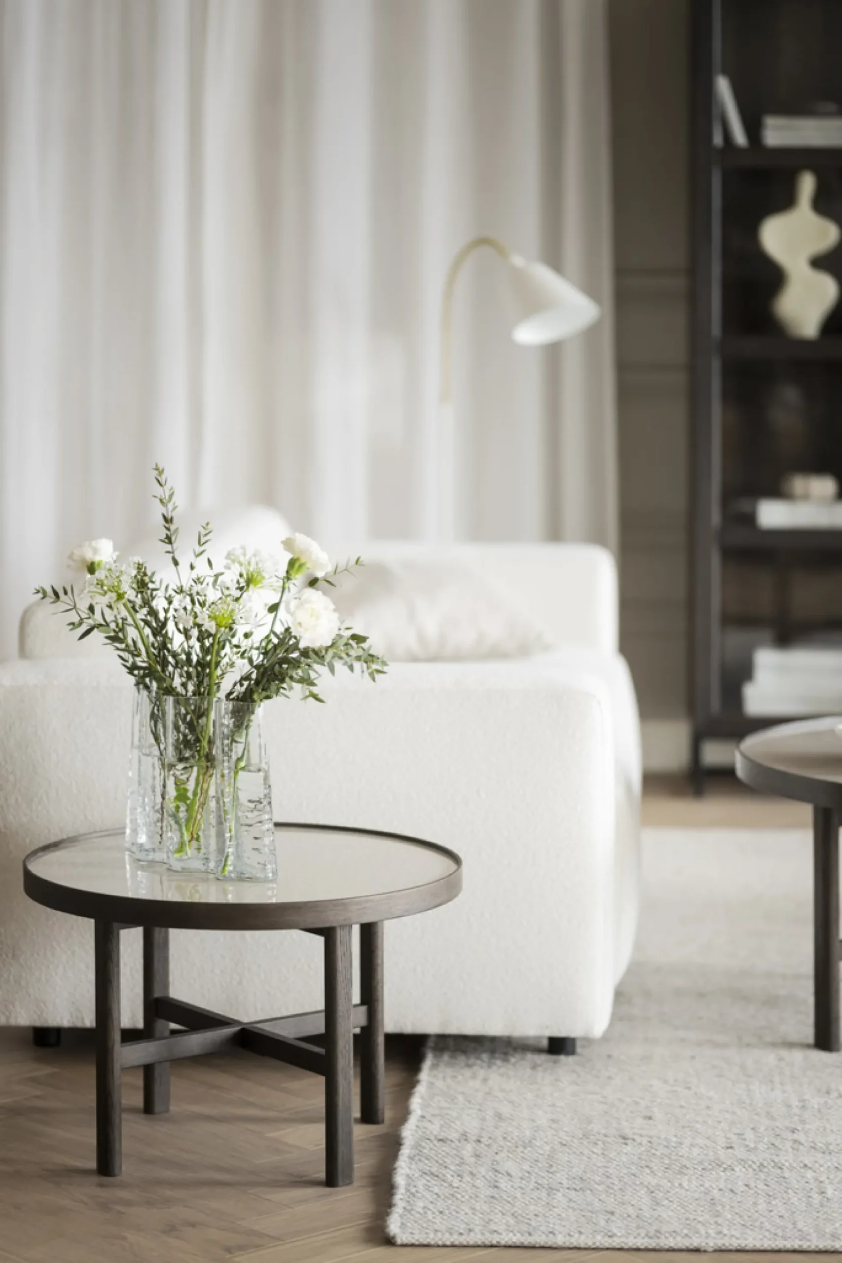 Marsden (sohvapöytä pyöreä 60 beige keramiikka/ruskea tammi)